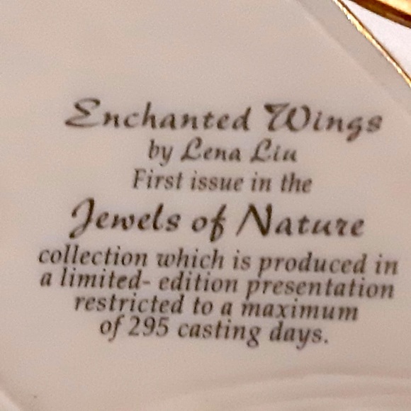 FINE PORCELAIN - ENCHANTED WINGS Artist Design C2987 Collectable Vintage - Picture 8 of 9